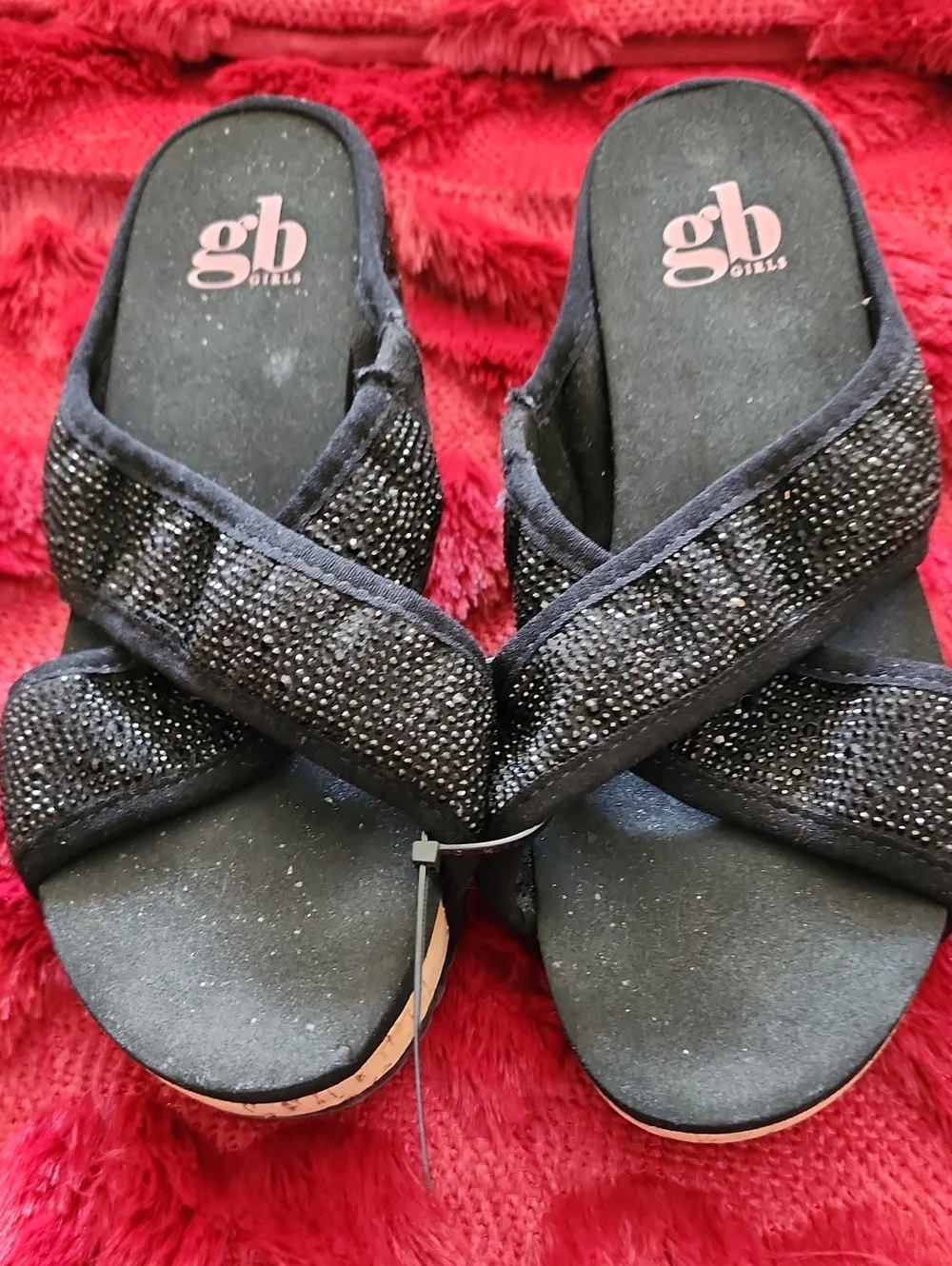 GB Girls Black Sparkle Crisscross Slide Sandals